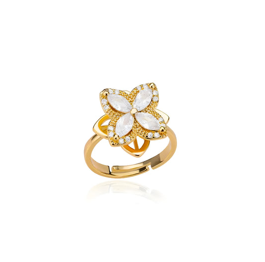 Gold Clover Ring