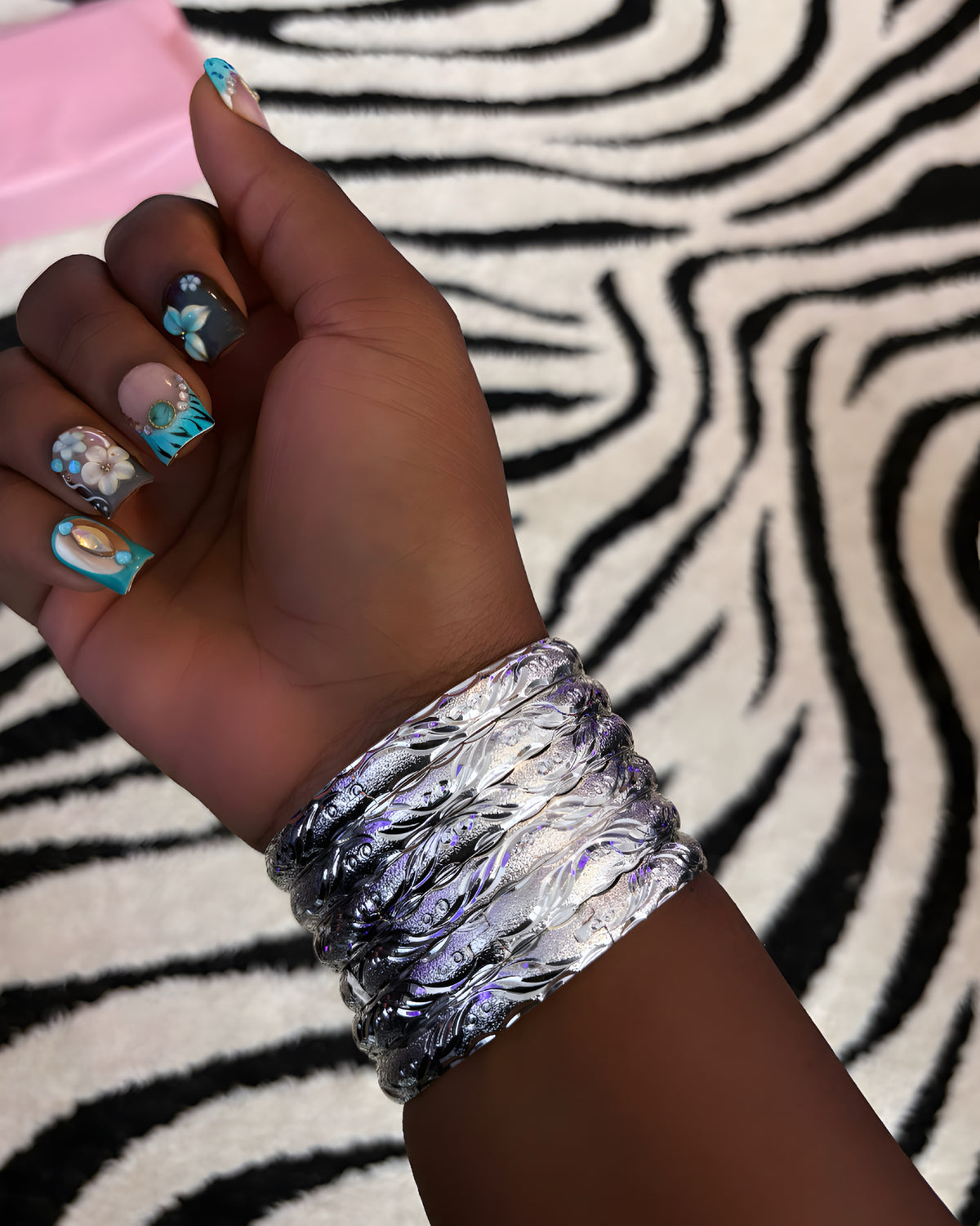 Arẹwa Silver Bangles